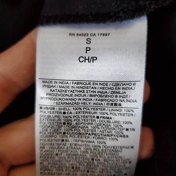 Banana Republic Short Sleeve Snake Print Top - Picture 7 of 7